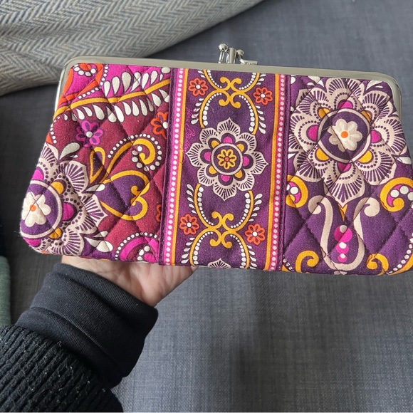 Vera Bradley Floral Clutch Purple & Orange Safari Sunset style great condition - Picture 2 of 7